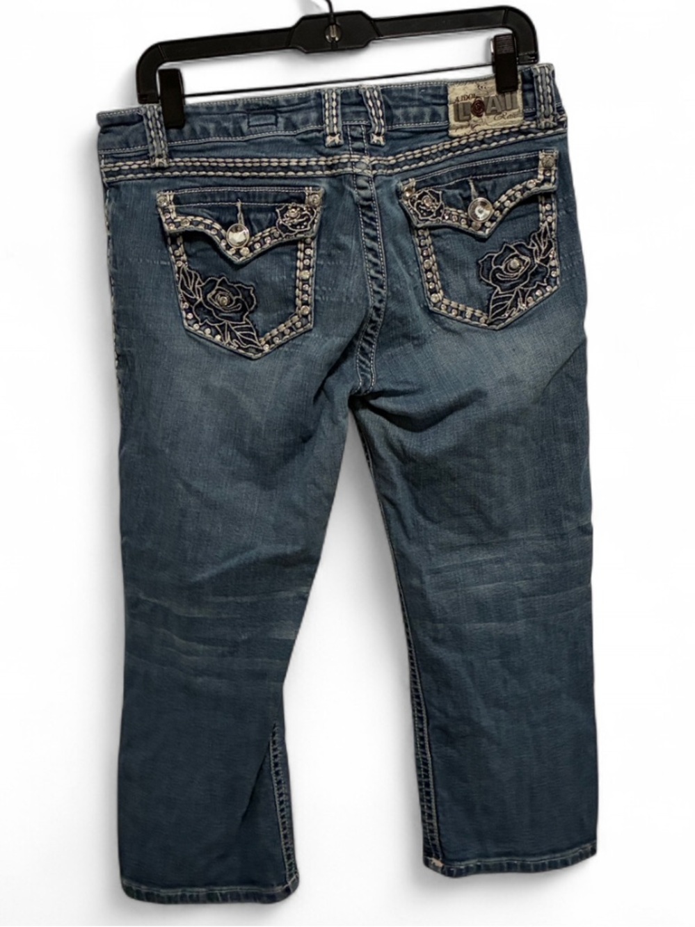 LA Idol Embroidered Rose Graphics Rhinestone Blue Cropped Jeans